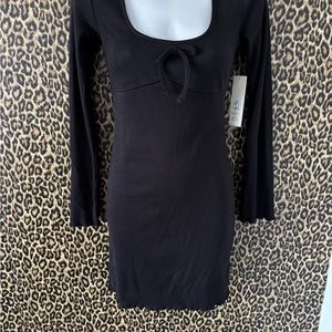 Casual Black or Burgundy midi Sleeve Dress